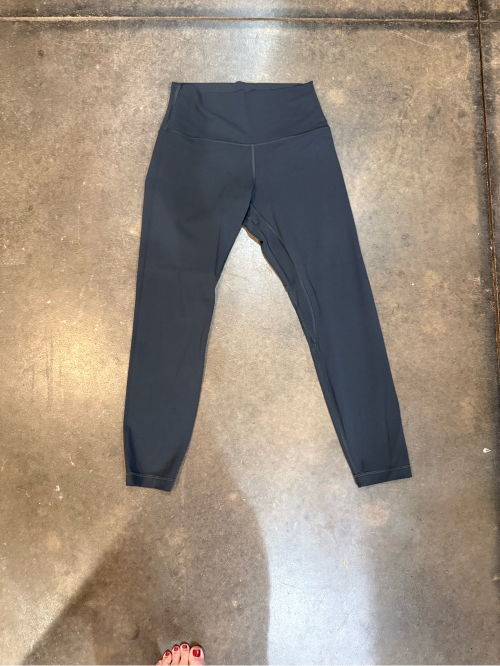 Women’s Dark Gray High-Waist Leggings Size 6